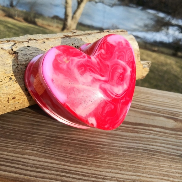 Artisan Other - Handmade Heart Epoxy Resin Jewelry Box with Lid